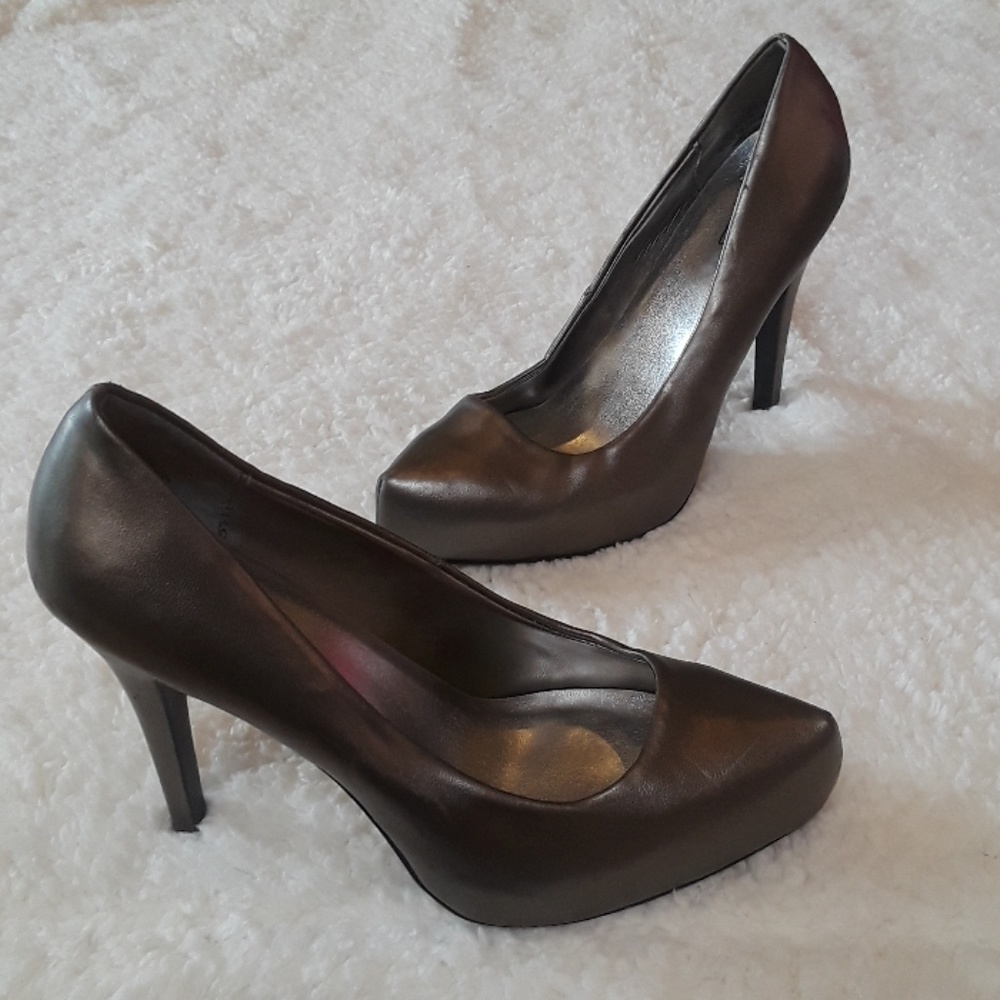 Metallic City Street heels